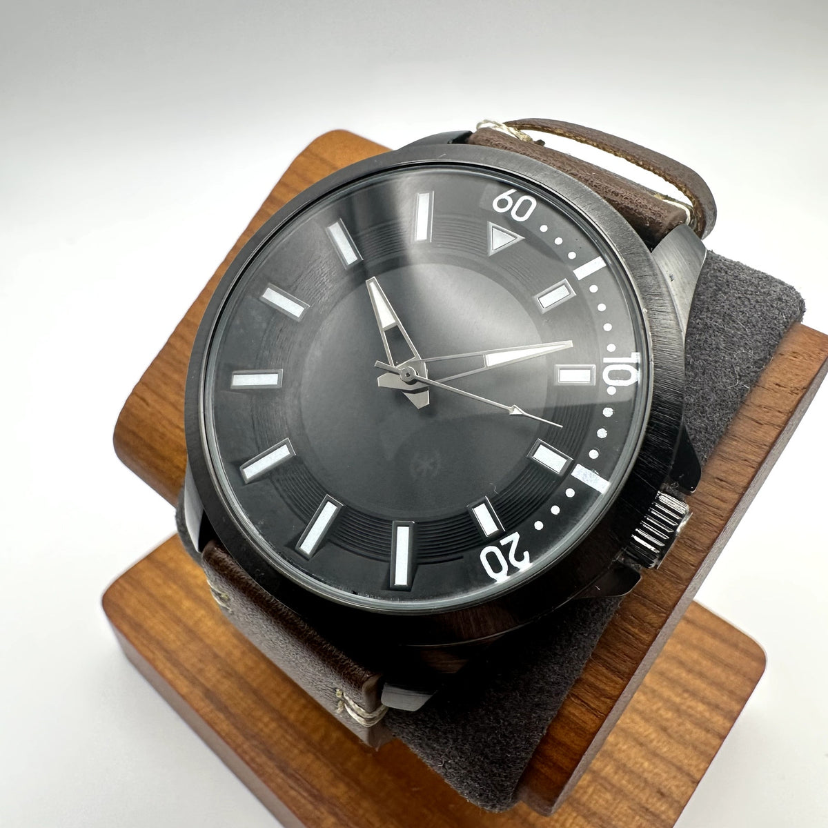 Folio Black Dial Watch with Brown Leather Strap, Large Round Case