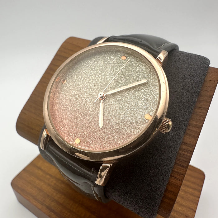 Minimalist Gold Tone Quartz Watch Black Patent Strap Gradient Glittery Dial