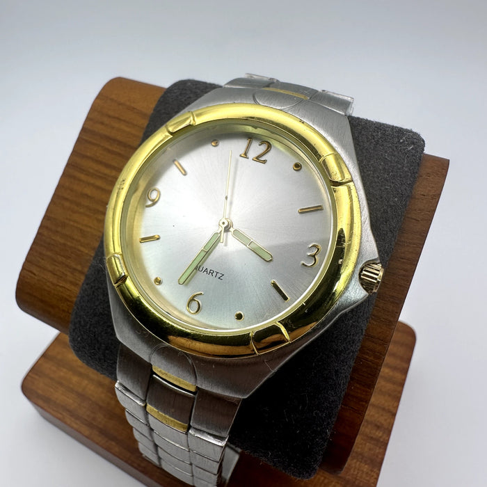Two Tone Stainless Steel Quartz Watch Silver Dial Gold Tone Bezel Bracelet